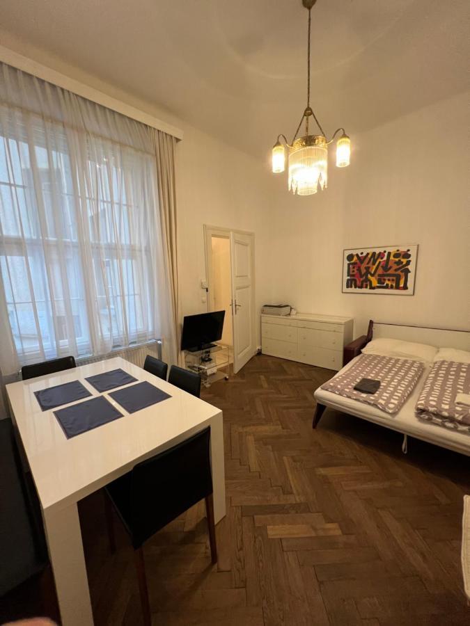 Quiet And Cozy Apartment In The City Center Wiedeń Zewnętrze zdjęcie